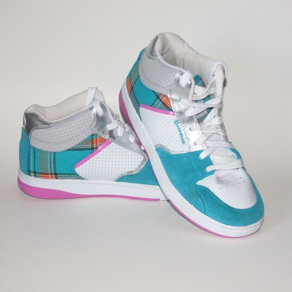 airwalk patent leather shoes